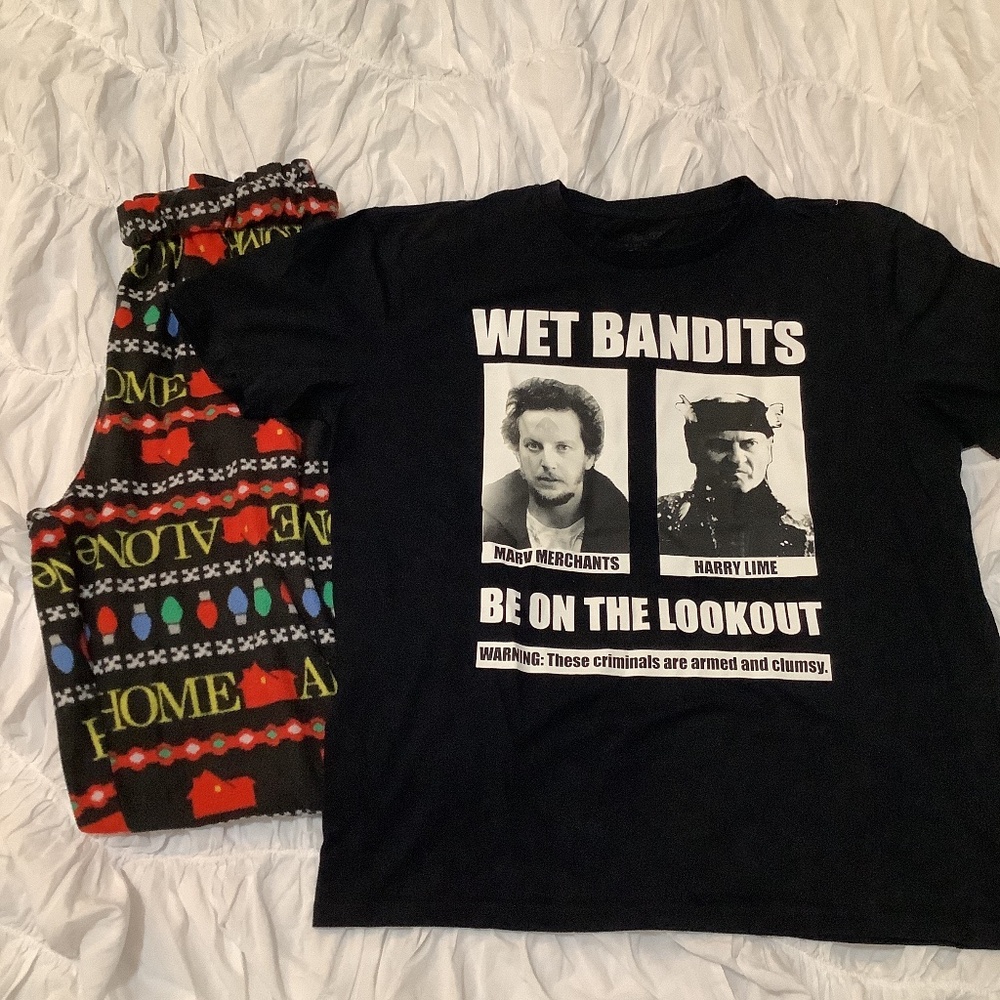 ‘Home Alone’ Fleece Christmas PJ’s